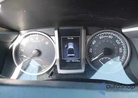 2017 Toyota Tacoma Sr5 V6 z USA, uszkodzony, nr VIN 3TMAZ5CN4HM026186